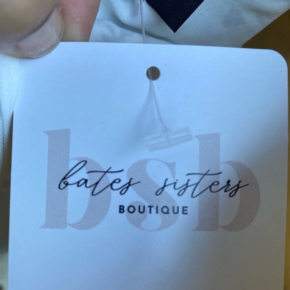 MIKAROSE White Floral Midi Dress NWT Size Medium - Picture 9 of 13